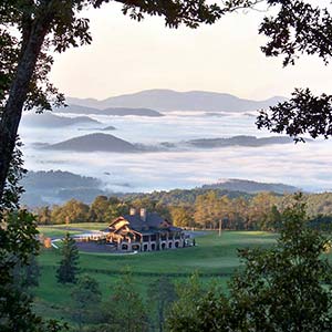 Established North Carolina community in the Blue Ridge Mountains, near Asheville, Hendersonville, and Lake Lure. See photos, read reviews, and get info on homes for sale.