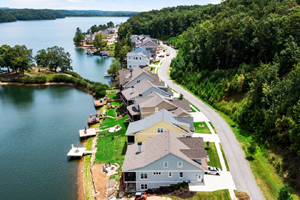 Lake Arrowhead in Waleska, Georgia is an Atlanta area gated community with a range of custom homes and lots nestled among the North Georgia mountains. See photos and get real estate info.