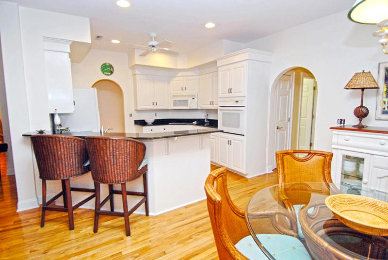 2505 Seabrook Island Road Kitchen