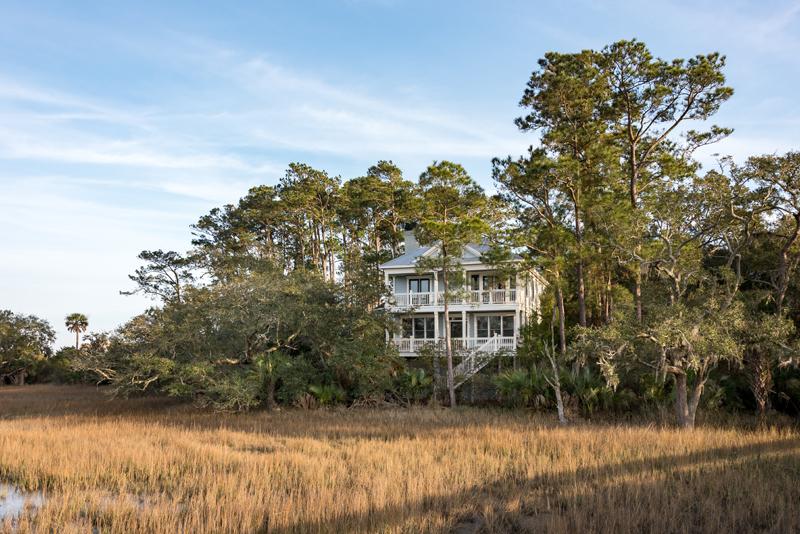 1813 Landfall Way Front Exterior