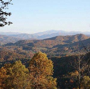 Chestnut Flats Preserve - Waynesville, North Carolina - This remarkable 900-acre gated community features some of the finest high-elevation ridge-top properties in western North Carolina, only 45 minutes from Asheville in a pristine forest setting bordering the Great Smoky Mountains National Park. Two- to six-acre properties served by paved access roads and underground utilities range from $119,500 to $499,500.