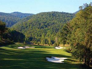 Bright's Creek - Mill Spring, North Carolina - A stunning mountain and golf retreat, Bright�s Creek in North Carolina offers the best of Tom Fazio golf, equestrian pursuits, and mountain living. Offering both an active lifestyle and a private getaway, residents enjoy year-round mild temperatures, fishing, hiking, mountain views, and beautiful waterfalls. Exclusive club membership included with all property purchases. Homesites range from � to 5 acres; priced from $175,000 to over $1 million.