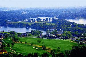 Fairvue Plantation - Gallatin, Tennessee - Enjoy fabulous lakefront living at Fairvue Plantation, Nashville's only private country club community situated along the shores of Old Hickory Lake. 36-holes of spectacular lakefront golf provide the perfect backdrop for golf course and waterfront homes, homesites and condominiums. In addition to superb golf, residents will enjoy traditional country club amenities and a host of water sports on the lake. Lots priced from $82,000; Homes priced from $400,000.