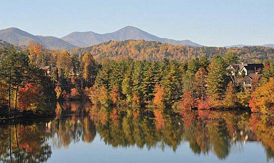 Biltmore Lake - Biltmore Lake, North Carolina - This established master planned community is located only 15 minutes away from downtown Asheville, North Carolina. The centerpiece of Biltmore Lake is the 62 acre lake from which the community was named, set amid 1,300 acres of rolling mountainous terrain. The amenities are complete with an extensive trail system, a community boat launch and dock, tennis courts, playgrounds and the Lake Club, surrounded by several parks and view pulpits highlighting shots of Mount Pisgah and the Pisgah National Forest next door. As a mixed-use development, Biltmore Lake boasts an urban village environment that includes both residential neighborhoods and retail shopping. Home and land packages range in price from the $300,000�s to over $1 million; Townhomes priced from the $300,000�s; Custom lots priced from the $100,000�s to over $500,000 for lakefront.