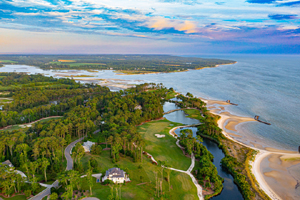 Bay Creek is an award-winning golf community located on the Eastern Shore of Virginia, in Cape Charles. See photos and homes for sale.