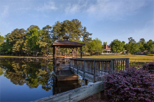 Brandon Wilde is a senior living community in Evans, GA, offering independent living, assisted living, memory care, and skilled nursing.