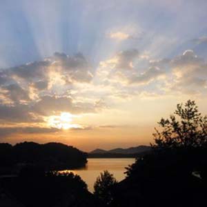 View photos and read all about this Vonore, Tennessee gated lake community. See real estate for sale.