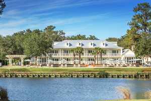 See photos and read all about this Bluffton, SC waterfront golf community. Get real estate information and see homes, cottages, and lots for sale.
