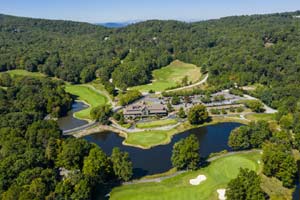 The Cliffs Mountain Region features three private golf communities in the mountains of North and South Carolina. See photos and get info on homes for sale.