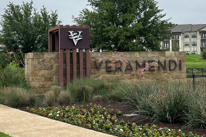 Return to the Veramendi Feature Page