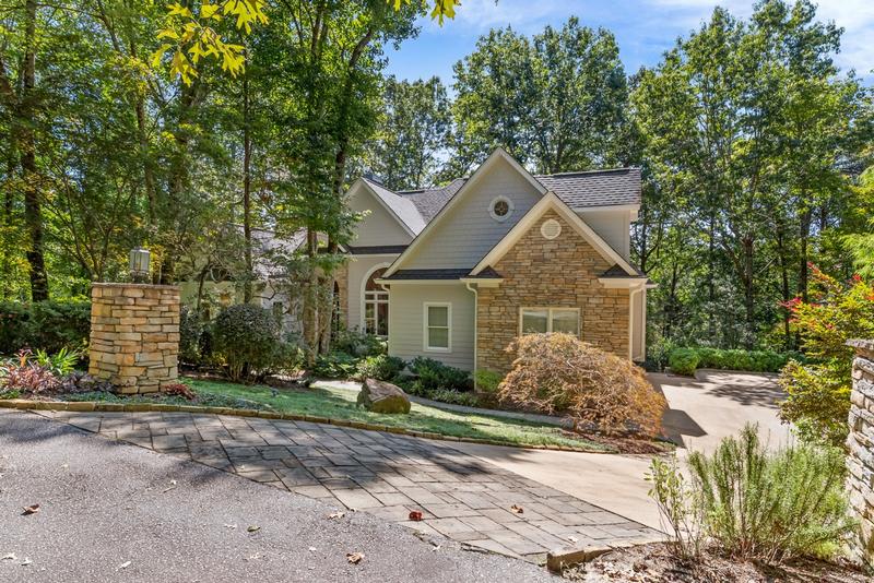 Return to the The Cliffs - Mountain Region Property Page