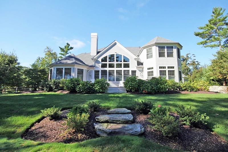 Return to the Bay Club at Mattapoisett Property Page