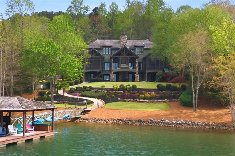 Return to the Crescent Communities on Lake Keowee Property Page