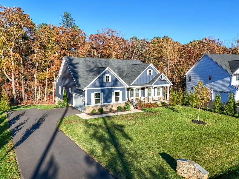 Return to the Fawn Lake Property Page