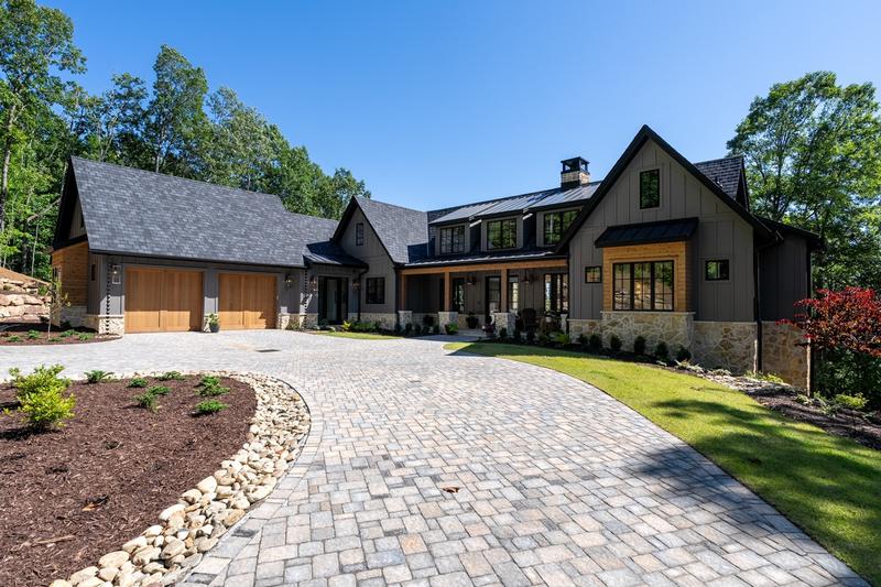 Read more about The Cliffs at Mountain Park