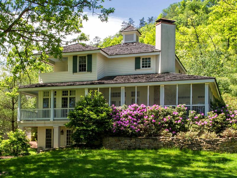 West Virginia Million Dollar Homes for Sale