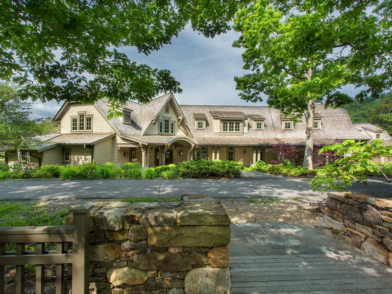 West Virginia Million Dollar Homes for Sale