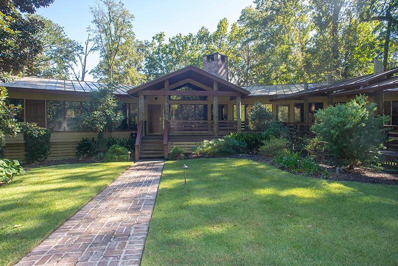 Return to the Brays Island Property Page