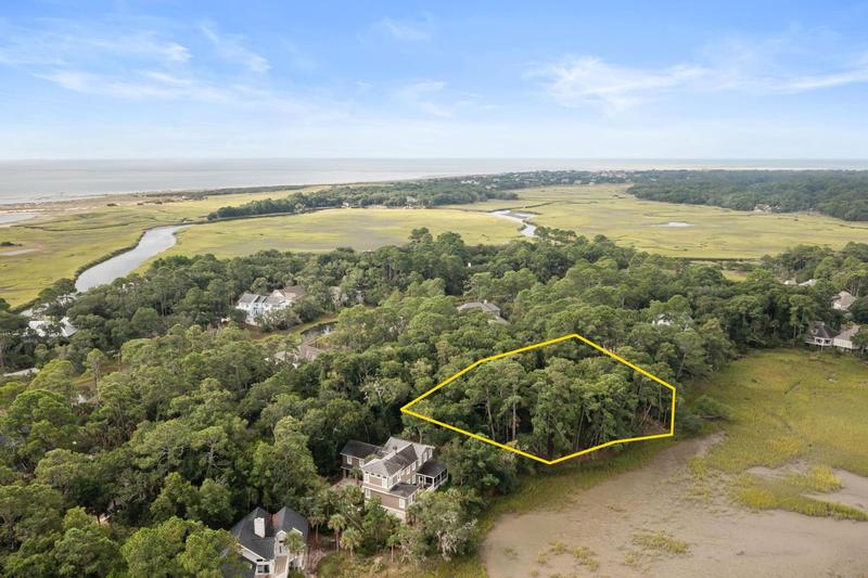 Read more about 2962 Deer Point Drive