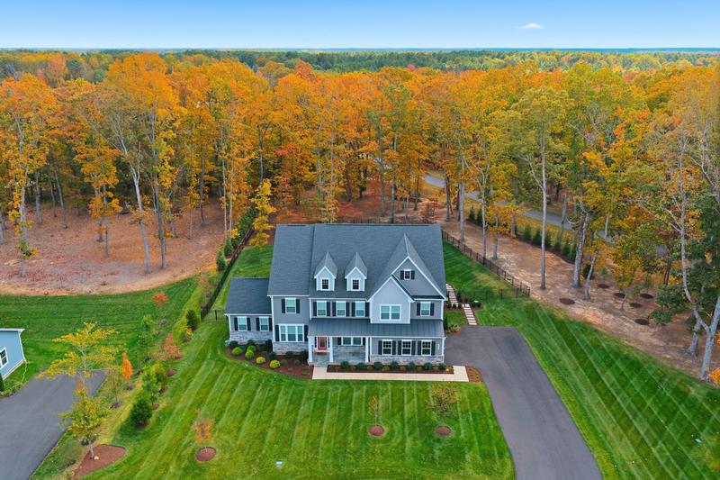 Return to the Fawn Lake Property Page