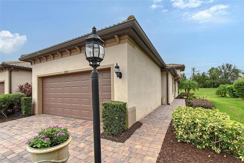 Return to the Del Webb Lakewood Ranch Property Page
