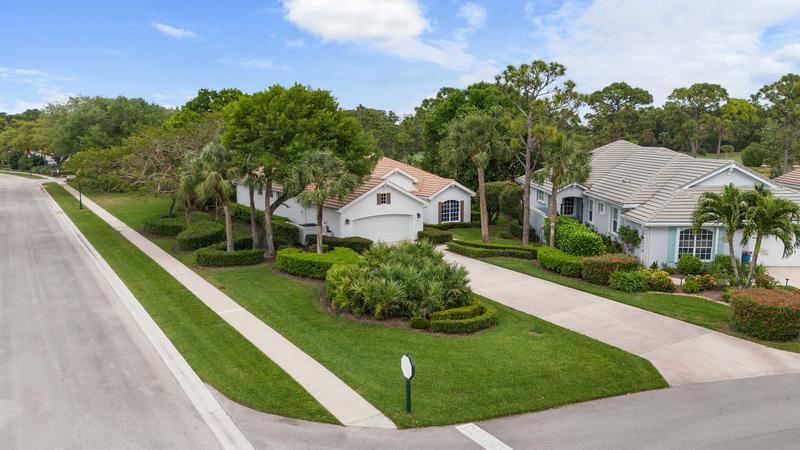 Return to the Willoughby Golf Club Property Page