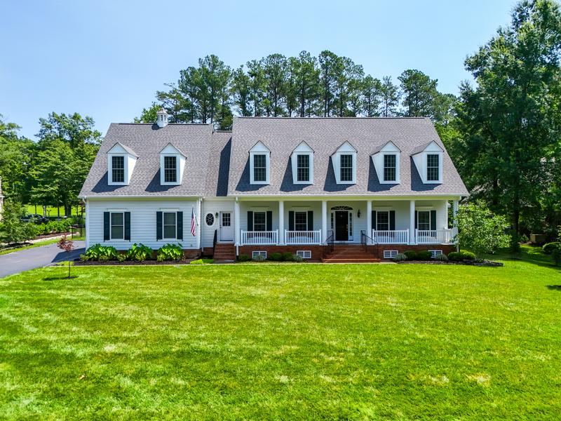 Read more about Southern Charmer Golf Course Dream Home