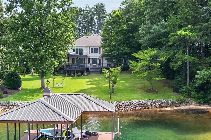 Return to the Crescent Communities on Lake Keowee Property Page