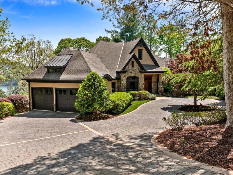 Return to the The Cliffs - Lake Region Property Page