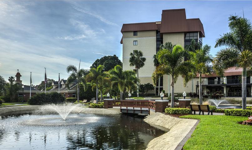 Freedom Square Of Seminole In Seminole Florida Luxury Homes In A Private Retirement Community