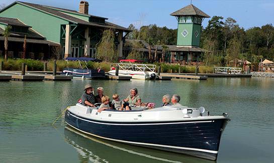Boat rentals are available through Doc's Boathouse at Hampton Lake