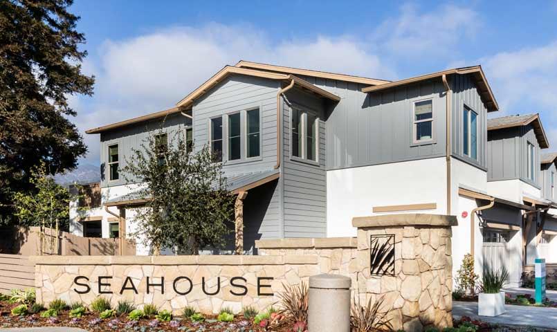 Roofing Contractor Siding Contractor Exterior House Colors Nantucket Home House Exterior