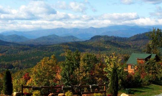 Looking For Mountain Homes Under $350,000? Check Out These Communities.