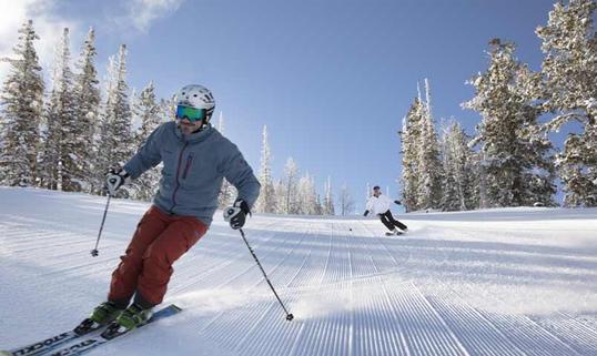 Best Ski Resort Communities